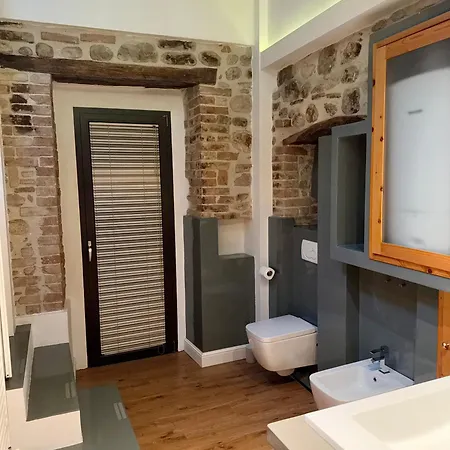 Apartamento Settimo Savoia